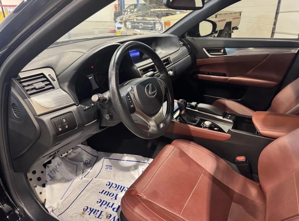 2015 Lexus GS 4th Gen - Image 8 of 14