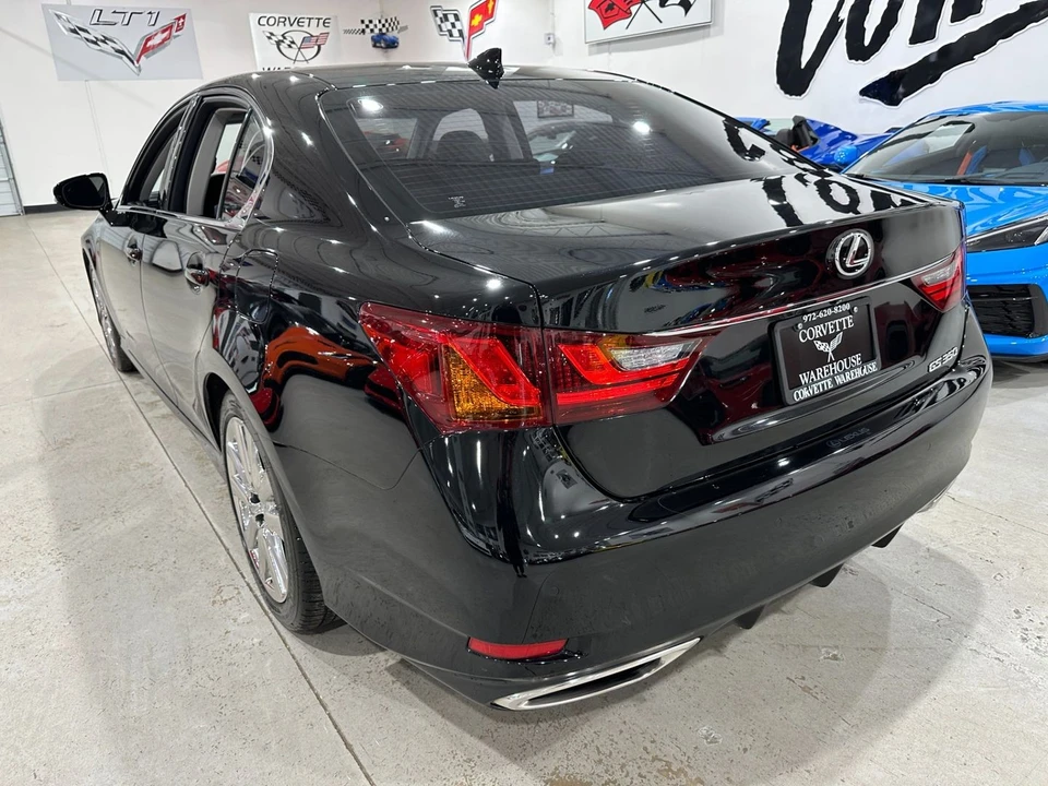 2015 Lexus GS 4th Gen - Image 4 of 11