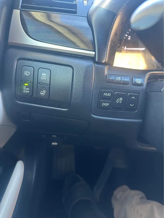 2015 Lexus GS 4th Gen - Image 14 of 18