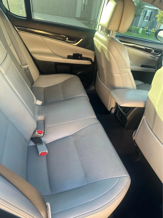 2015 Lexus GS 4th Gen - Image 11 of 18