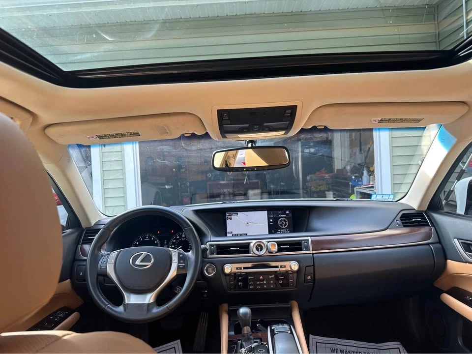 2015 Lexus GS 4th Gen - Image 5 of 9