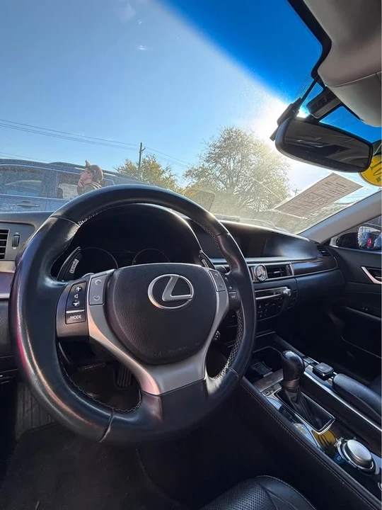 2015 Lexus GS 4th Gen - Image 2 of 6