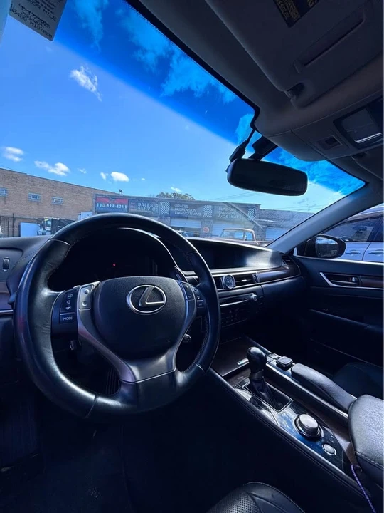 2015 Lexus GS 4th Gen - Image 3 of 5