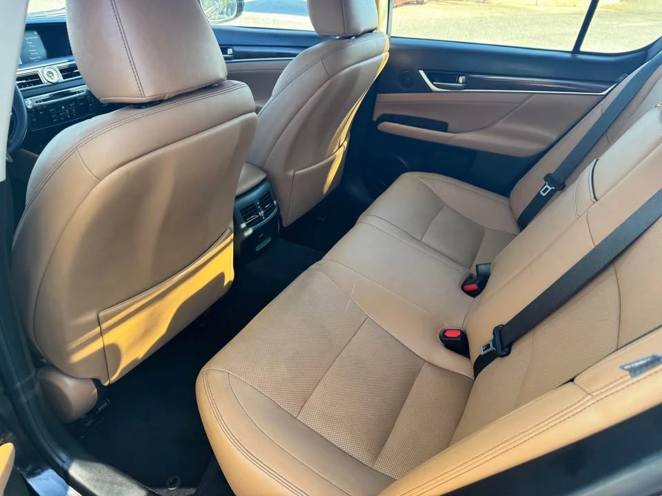 2015 Lexus GS 4th Gen - Image 5 of 11