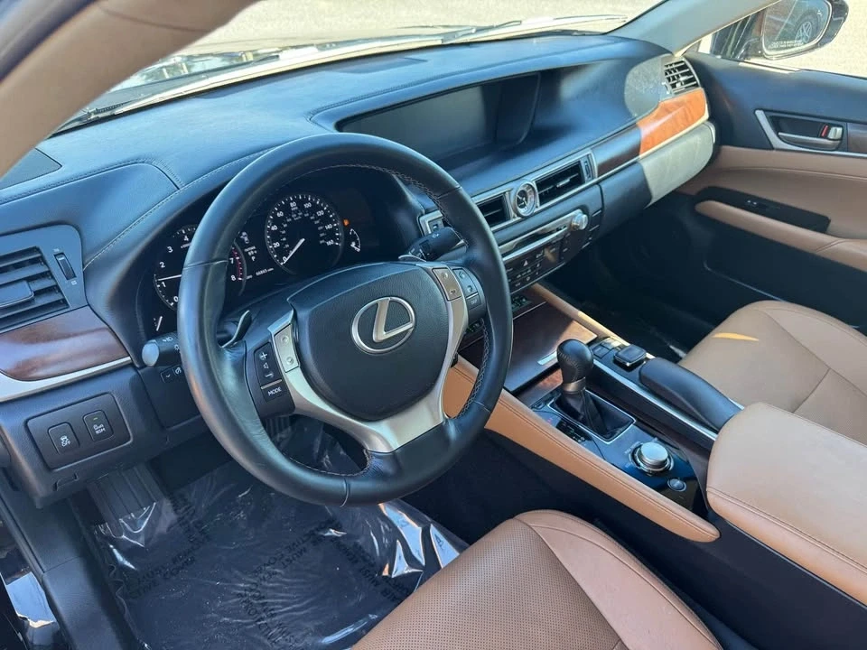 2015 Lexus GS 4th Gen - Image 3 of 11
