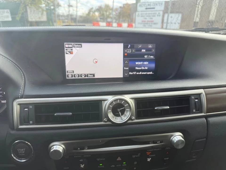 2015 Lexus GS 4th Gen - Image 18 of 19