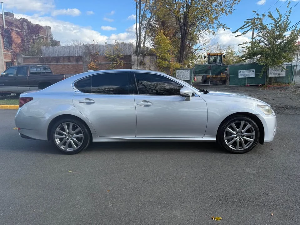 2015 Lexus GS 4th Gen - Image 2 of 19