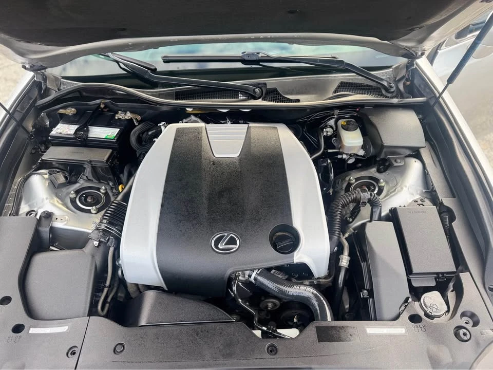 2015 Lexus GS 4th Gen - Image 8 of 16