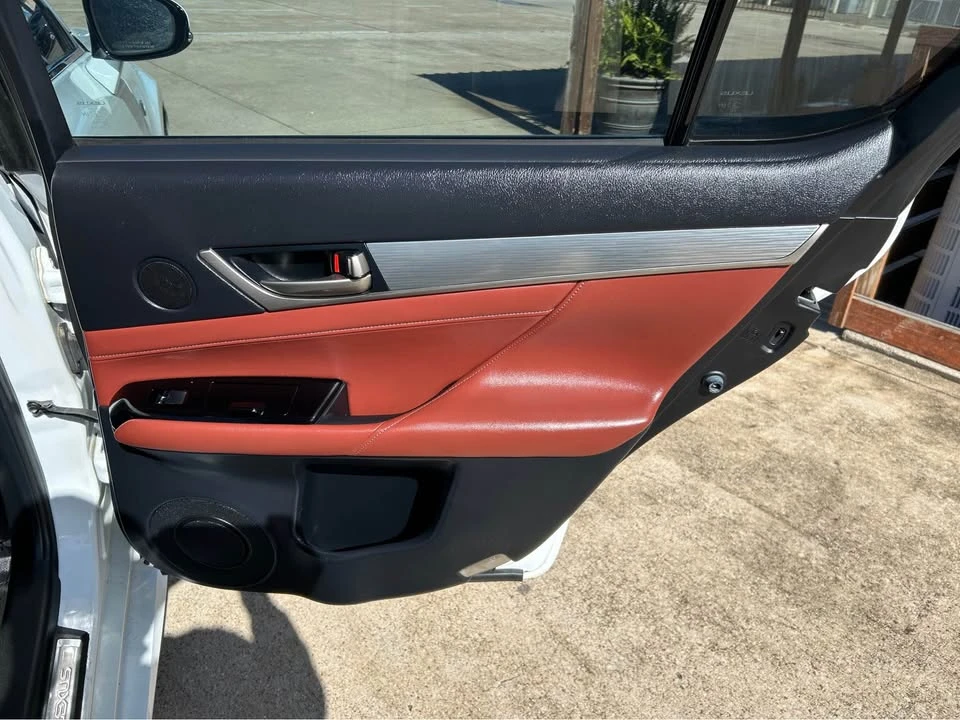 2015 Lexus GS 4th Gen - Image 10 of 16