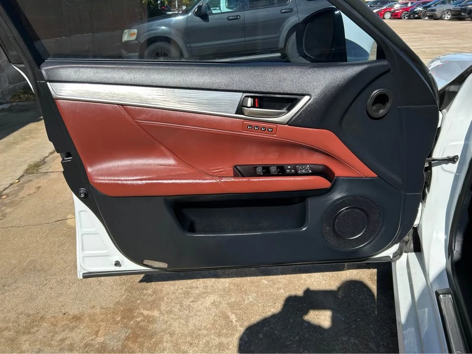 2015 Lexus GS 4th Gen - Image 14 of 16
