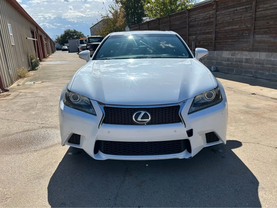 2015 Lexus GS 4th Gen - Image 8 of 16