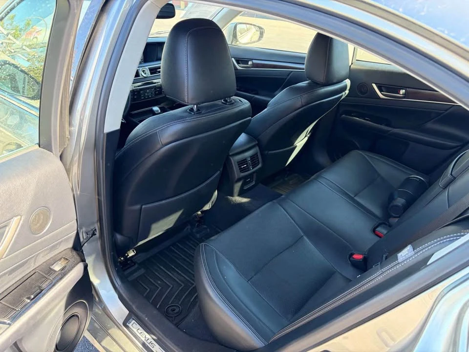 2015 Lexus GS 4th Gen - Image 12 of 15