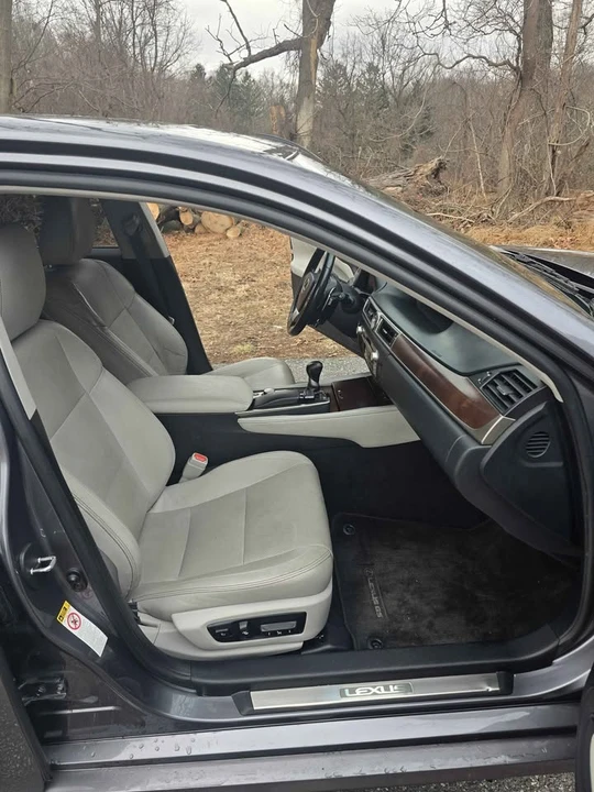 2015 Lexus GS 4th Gen - Image 9 of 14