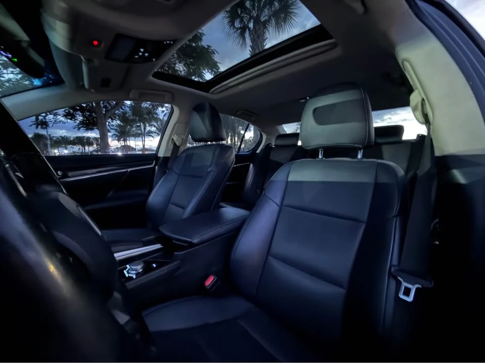 2015 Lexus GS 4th Gen - Image 9 of 14