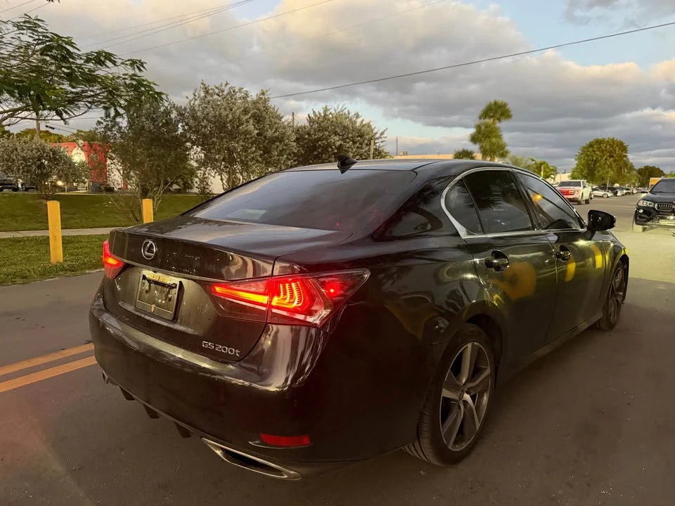 2015 Lexus GS 4th Gen - Image 5 of 14