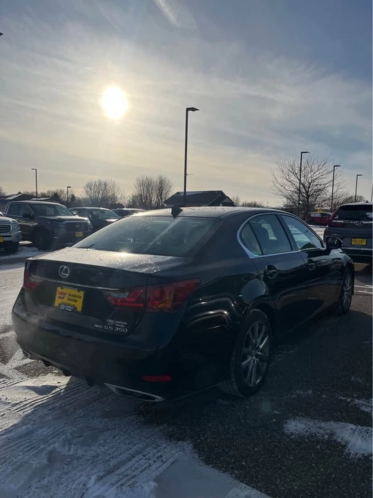 2015 Lexus GS 4th Gen - Image 3 of 9