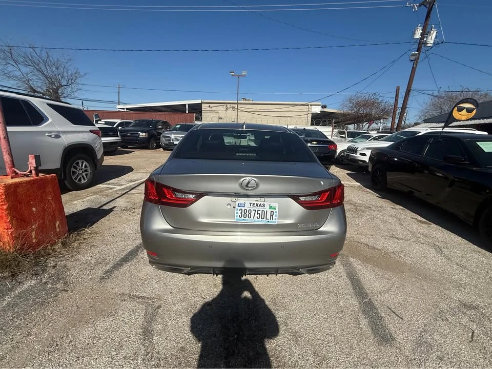 2015 Lexus GS 4th Gen - Image 2 of 5