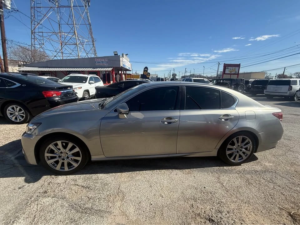 2015 Lexus GS 4th Gen - Image 3 of 5