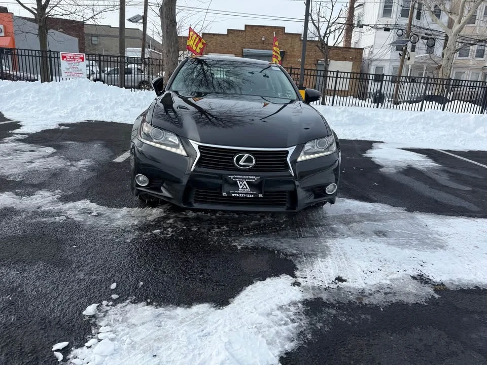 2015 Lexus GS 4th Gen - Image 2 of 19