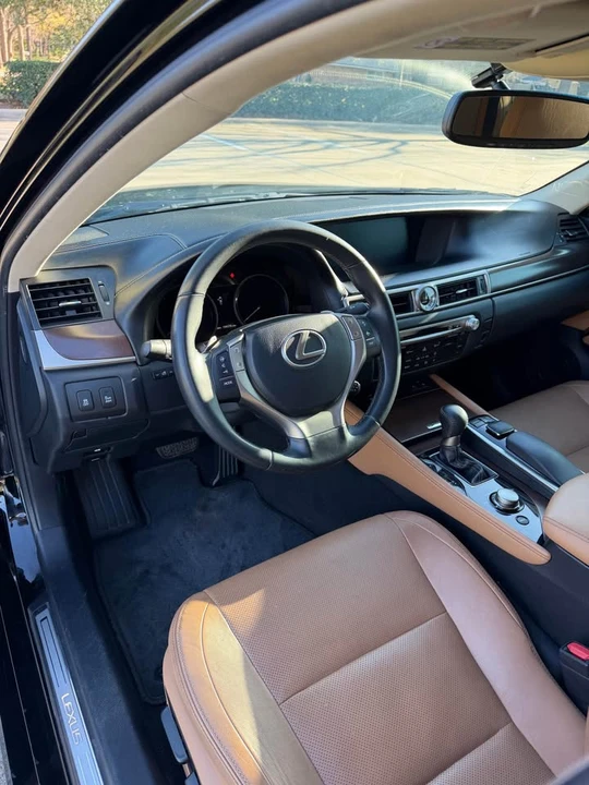 2015 Lexus GS 4th Gen - Image 8 of 18
