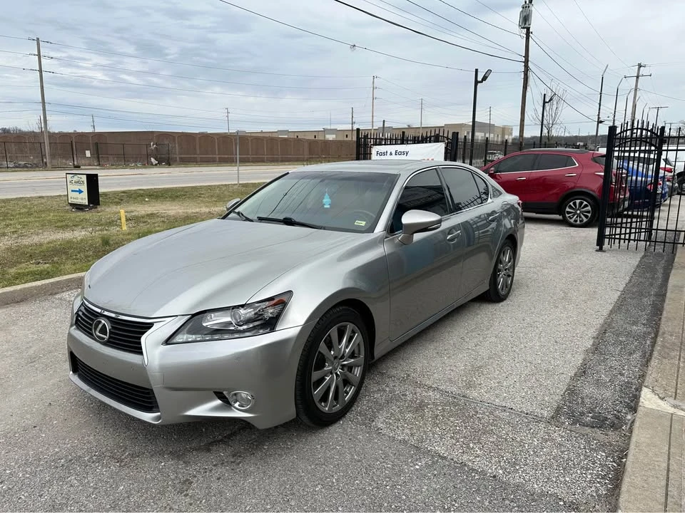 2015 Lexus GS 4th Gen - Image 10 of 20