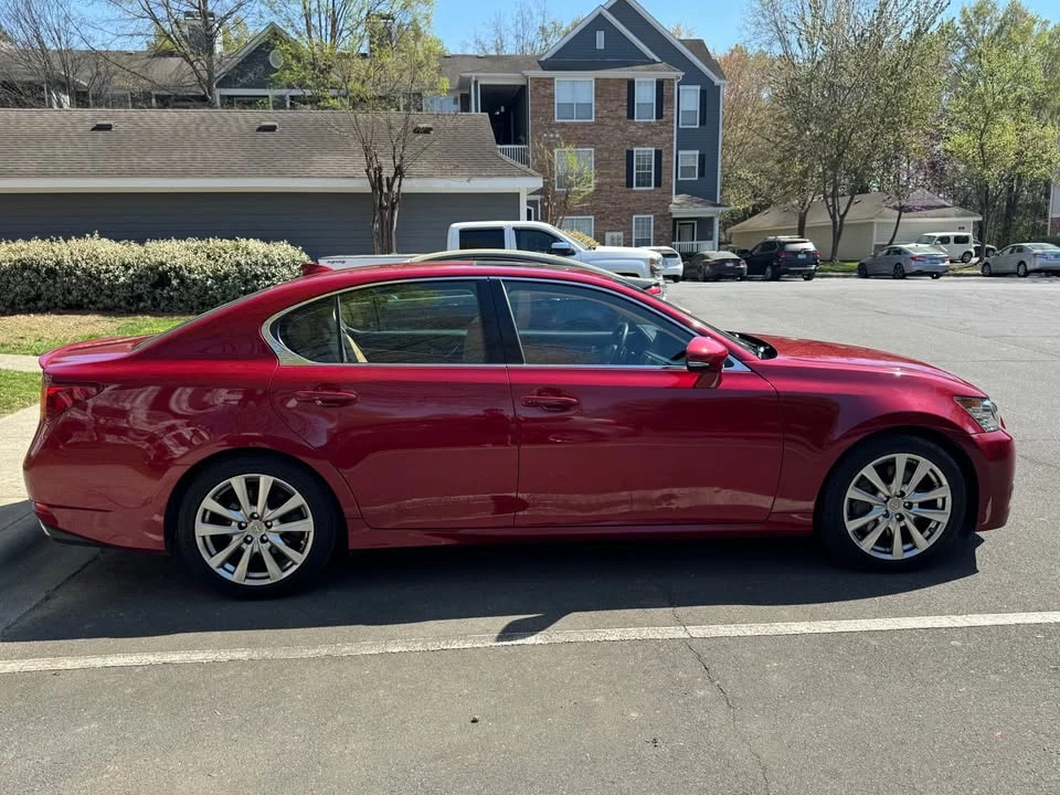 2015 Lexus GS 4th Gen - Image 4 of 19