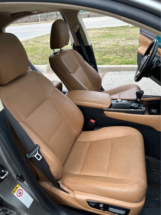 2015 Lexus GS 4th Gen - Image 17 of 20