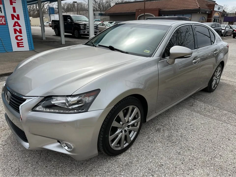 2015 Lexus GS 4th Gen - Image 9 of 20