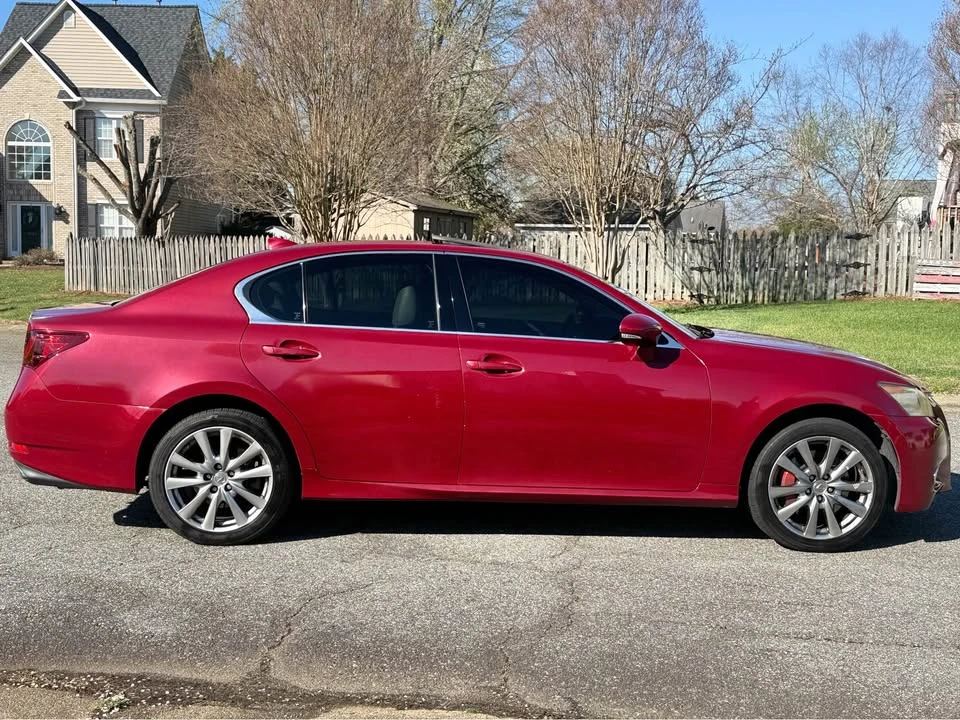 2015 Lexus GS 4th Gen - Image 3 of 17