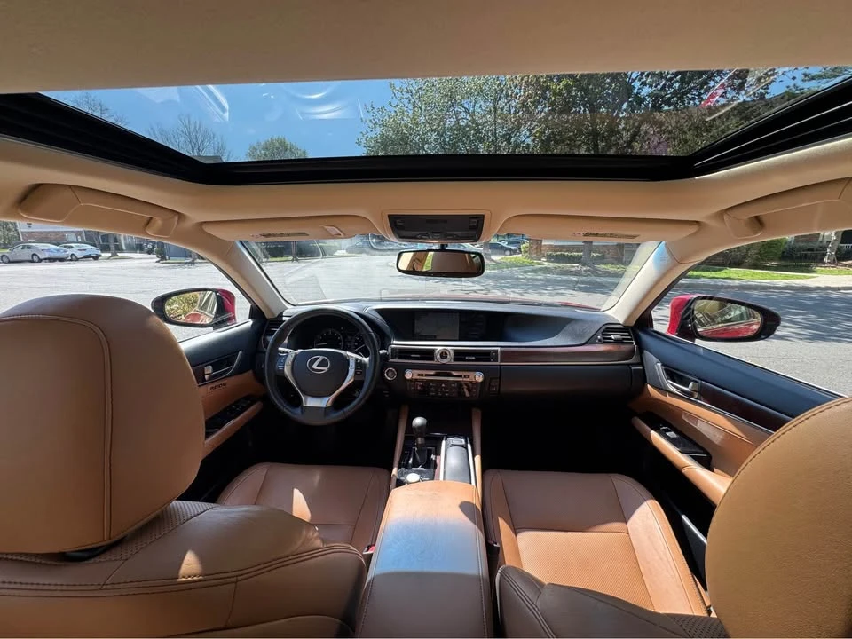 2015 Lexus GS 4th Gen - Image 13 of 19