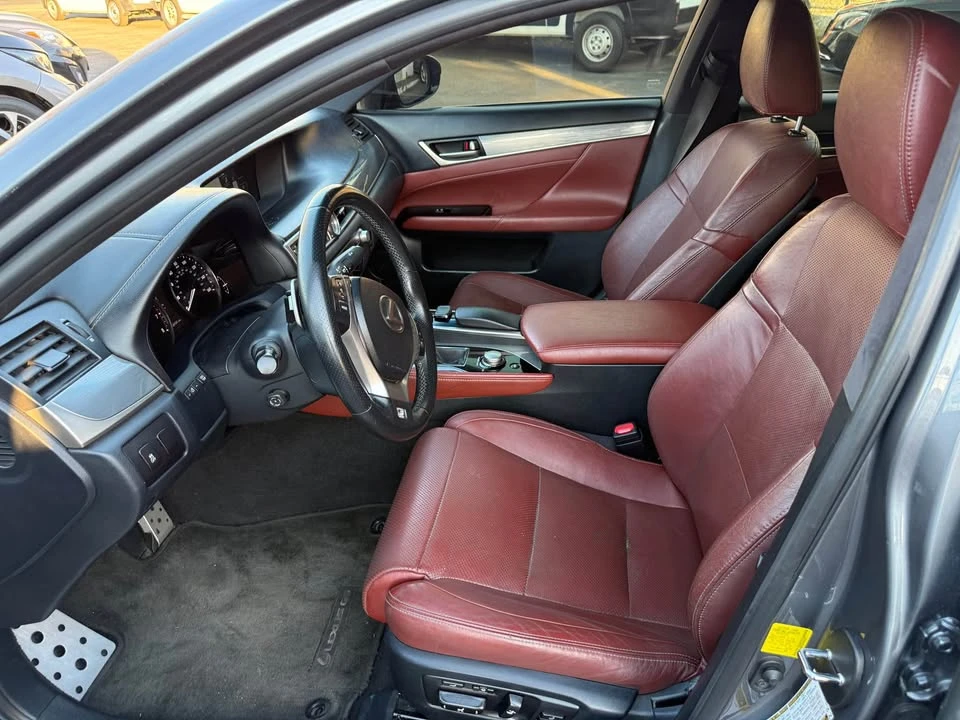 2015 Lexus GS 4th Gen - Image 8 of 19