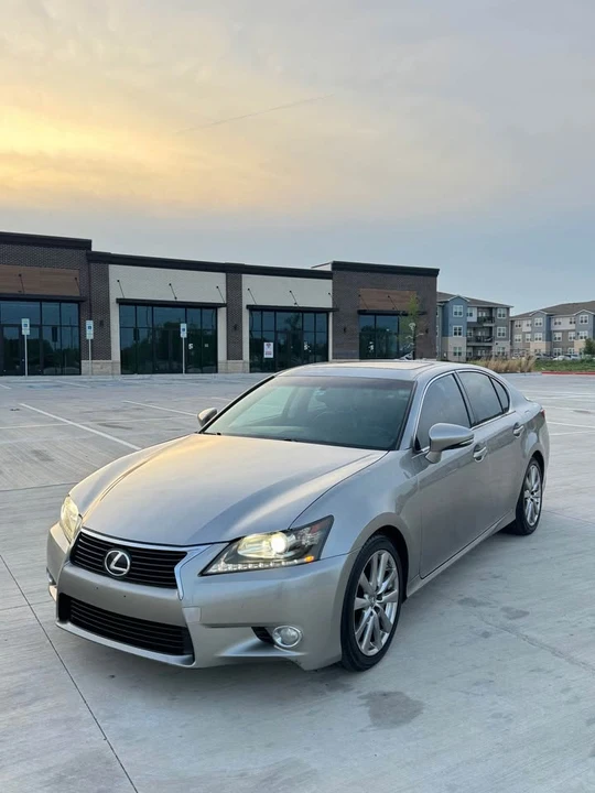 2015 Lexus GS 4th Gen - Image 9 of 20