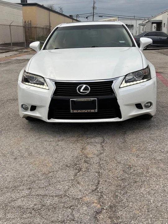 2015 Lexus GS 4th Gen - Image 15 of 19