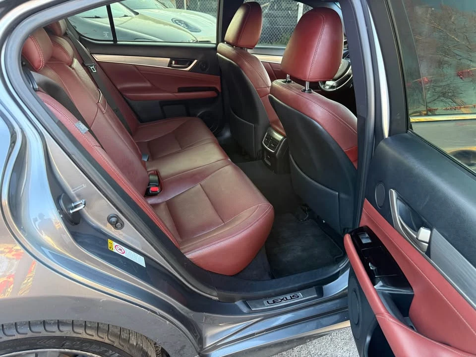 2015 Lexus GS 4th Gen - Image 14 of 19