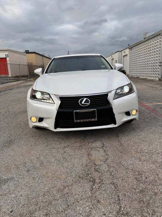 2015 Lexus GS 4th Gen - Image 3 of 19