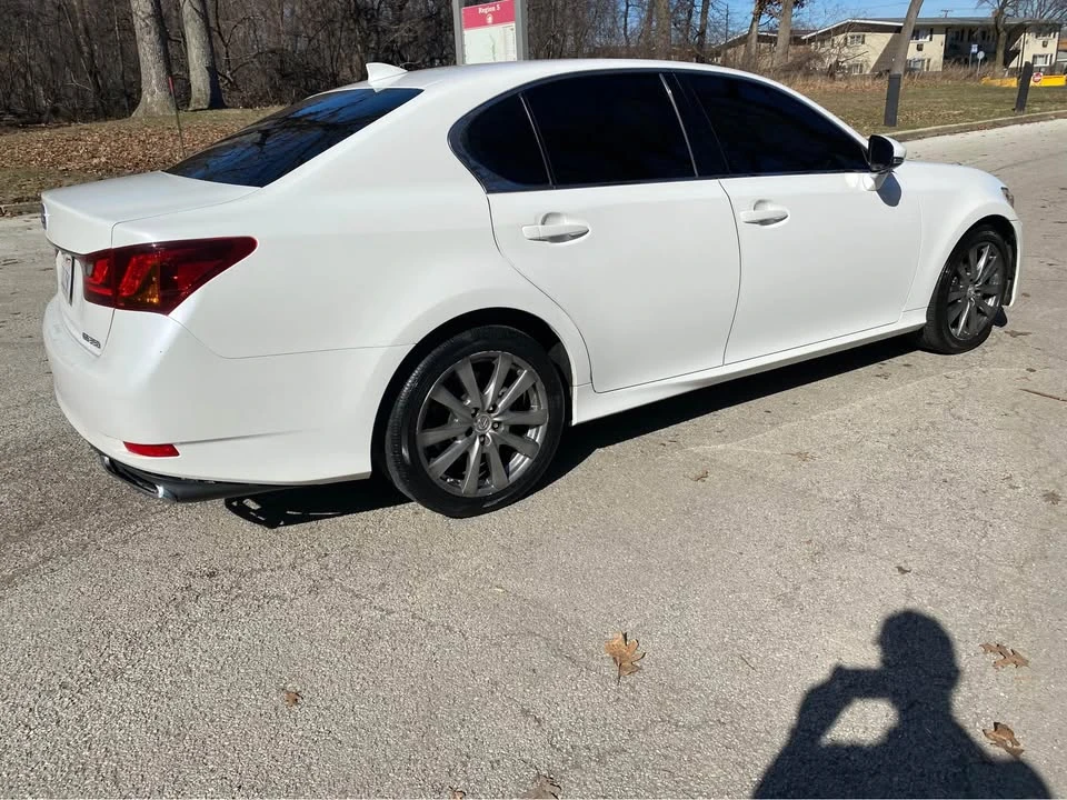 2015 Lexus GS 4th Gen - Image 4 of 17