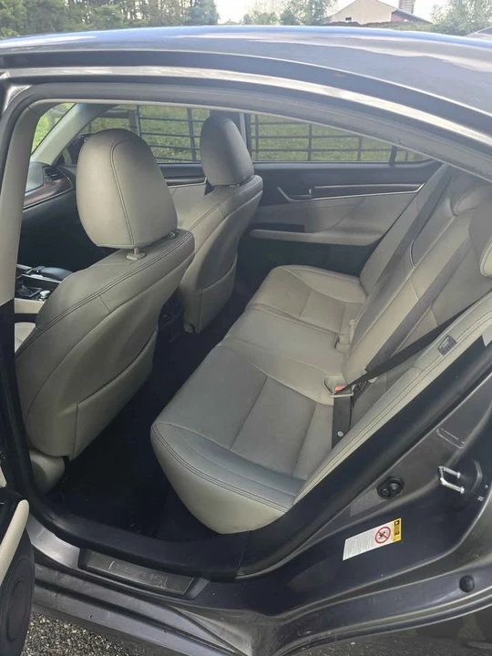 2015 Lexus GS 4th Gen - Image 11 of 15