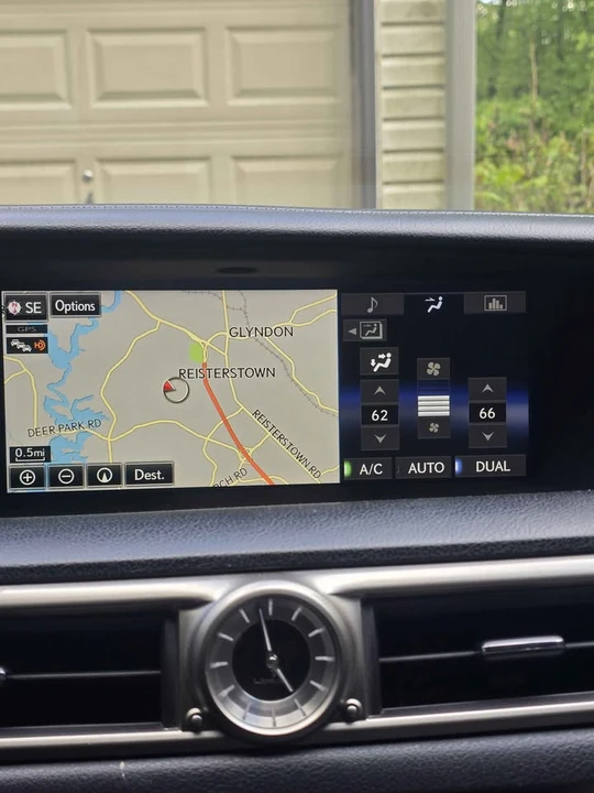 2015 Lexus GS 4th Gen - Image 14 of 15