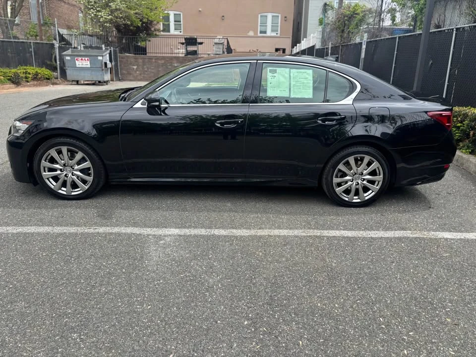 2015 Lexus GS 4th Gen - Image 10 of 15
