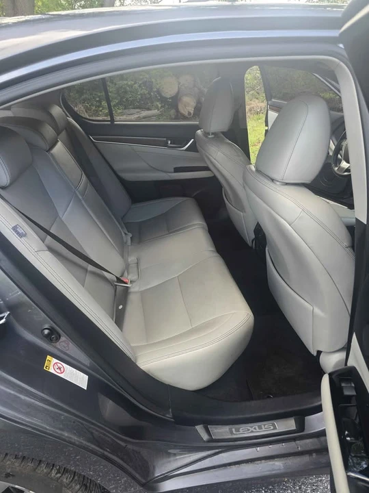 2015 Lexus GS 4th Gen - Image 12 of 15
