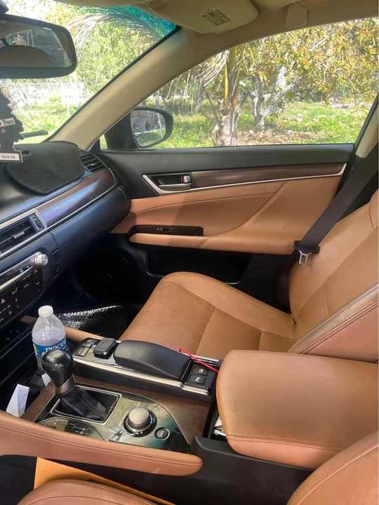 2015 Lexus GS 4th Gen - Image 11 of 16