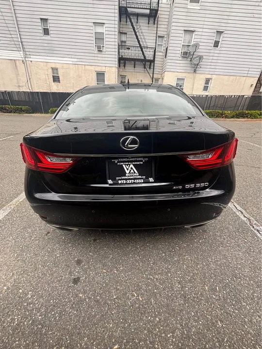 2015 Lexus GS 4th Gen - Image 7 of 15