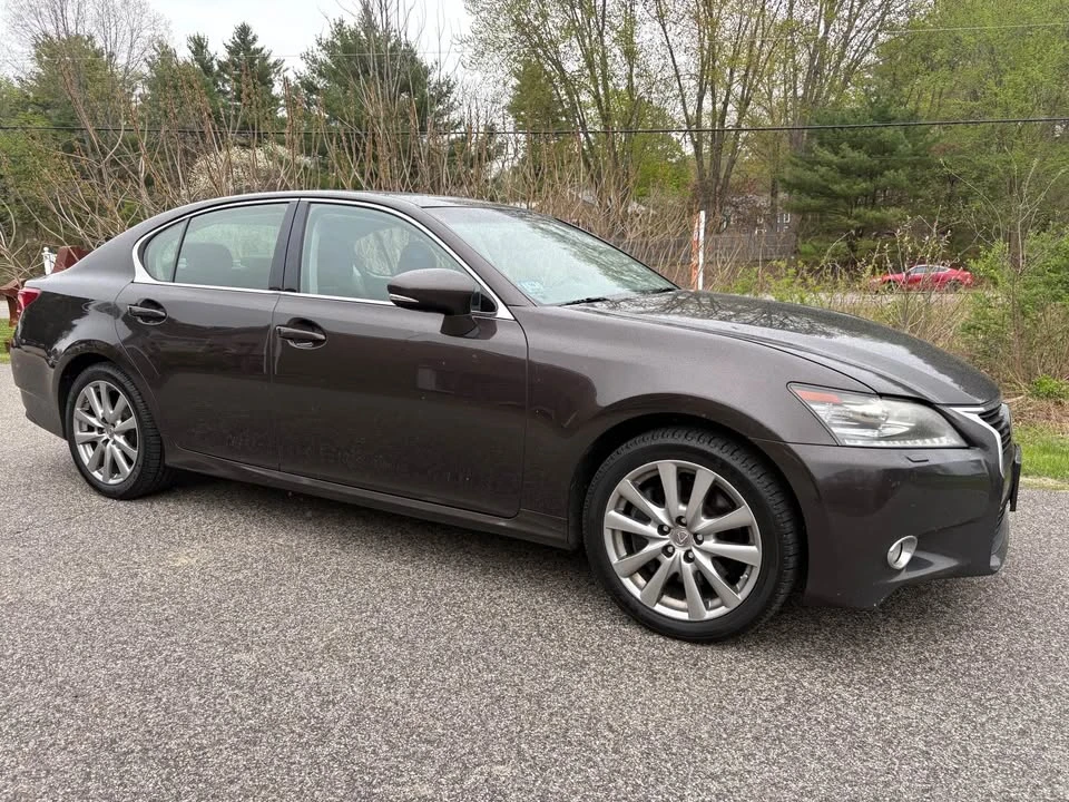 2015 Lexus GS 4th Gen - Image 2 of 19