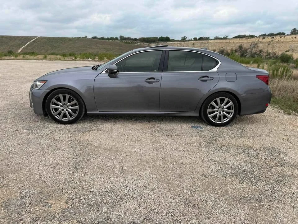2015 Lexus GS 4th Gen - Image 2 of 20