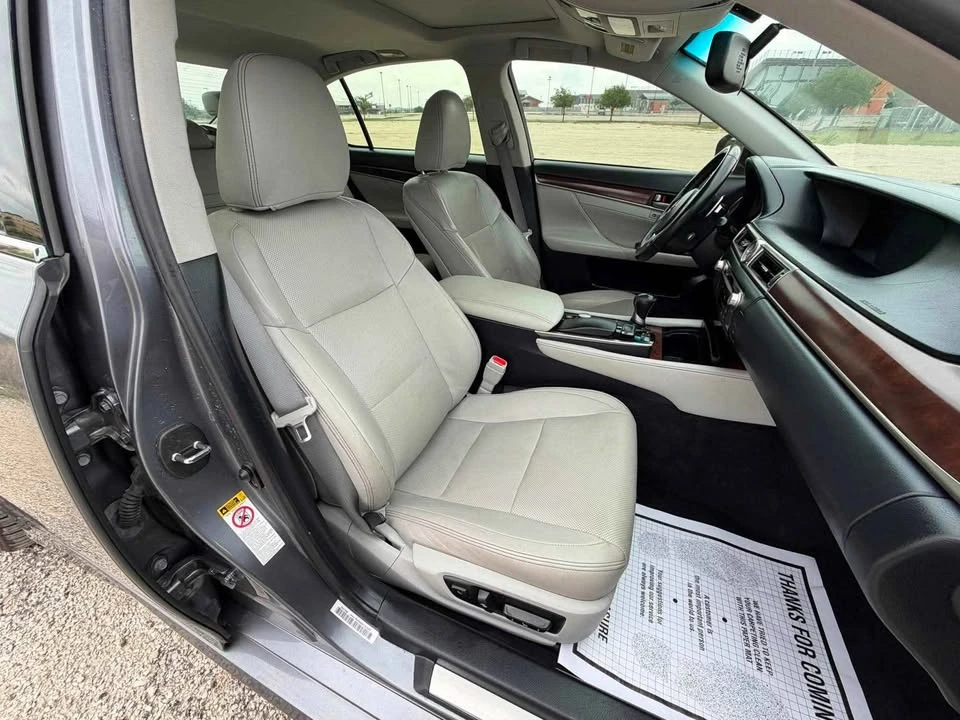2015 Lexus GS 4th Gen - Image 9 of 20