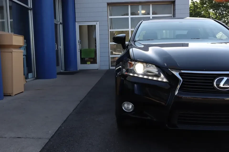 2015 Lexus GS 4th Gen - Image 8 of 20