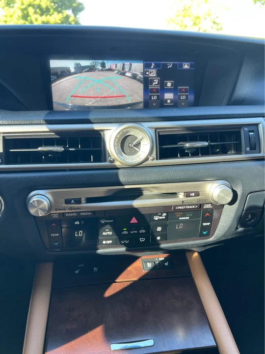 2015 Lexus GS 4th Gen - Image 14 of 19