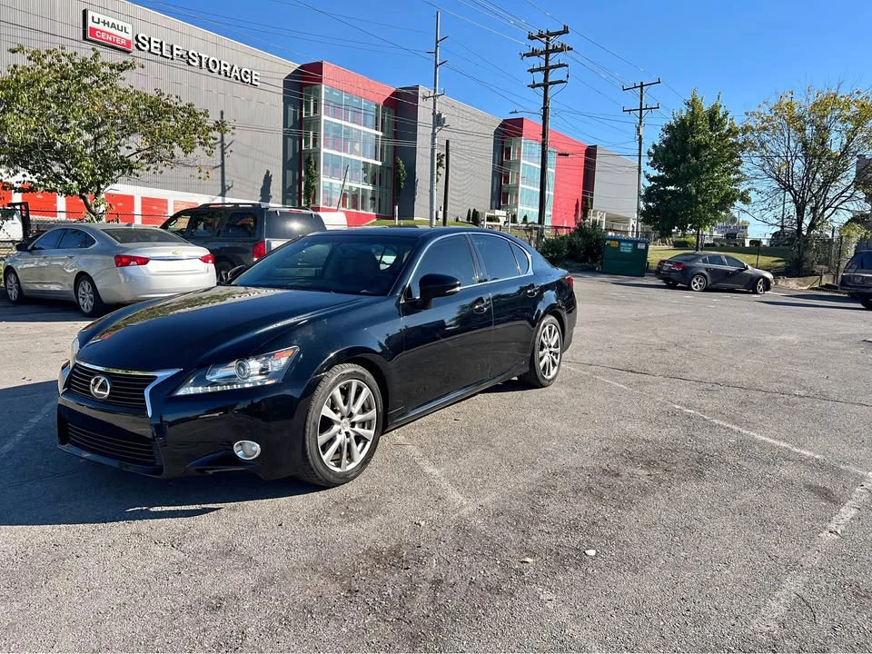 2015 Lexus GS 4th Gen - Image 2 of 19