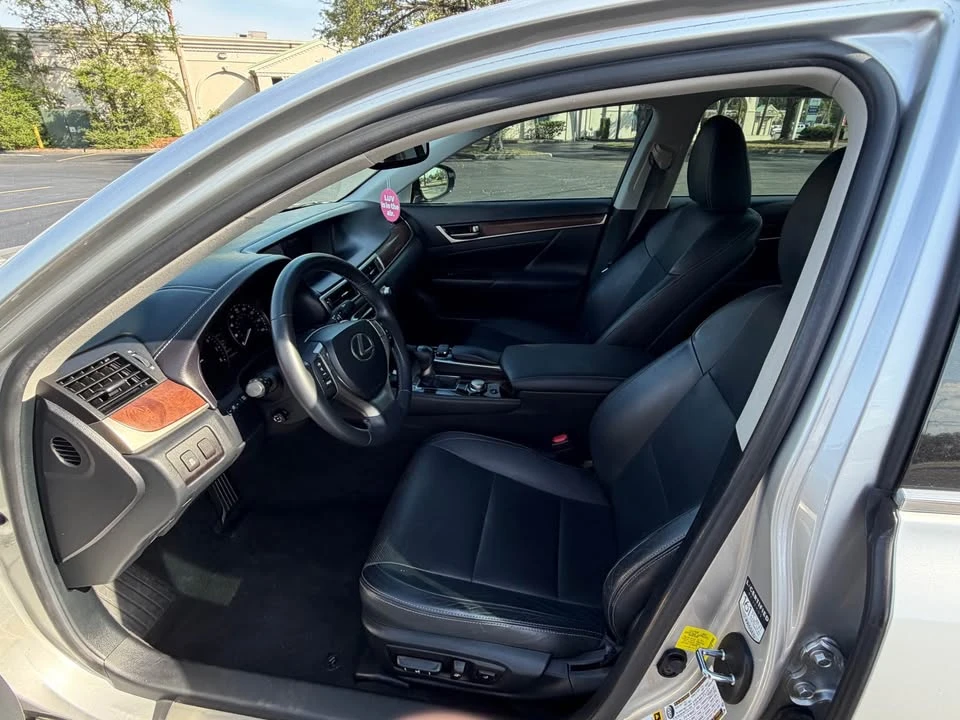 2015 Lexus GS 4th Gen - Image 9 of 14