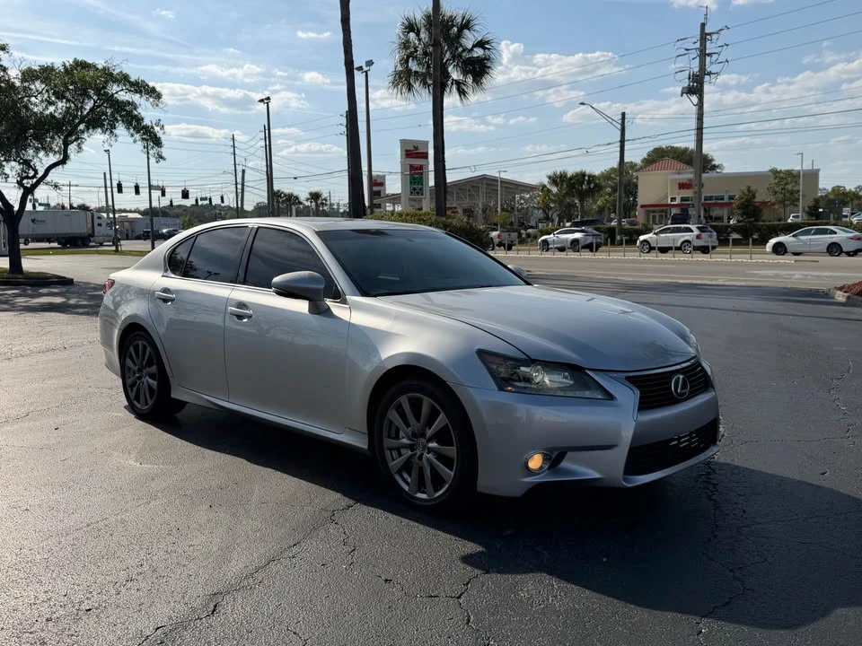 2015 Lexus GS 4th Gen - Image 3 of 14